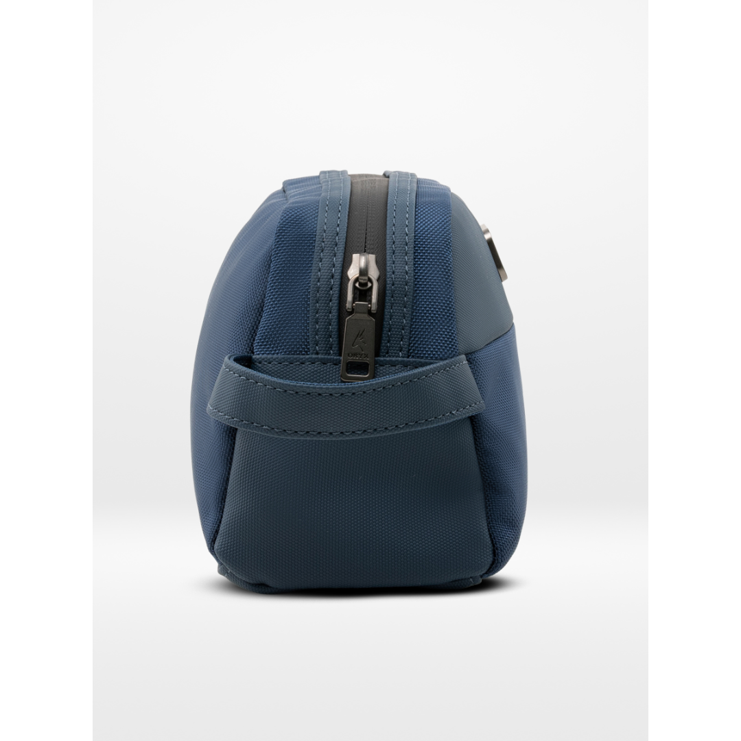 O-Pouch Modern Essentials Bag