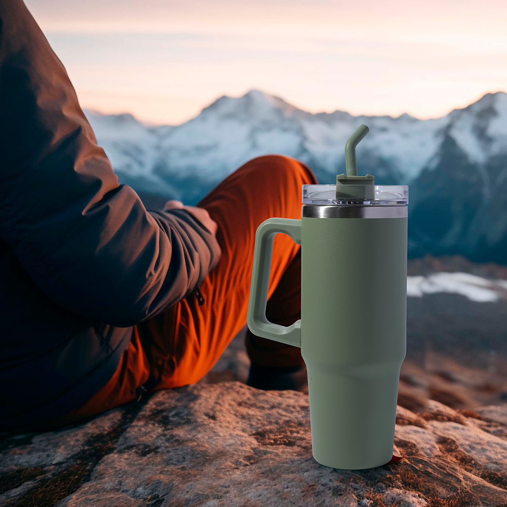 MEGAFLASK - Versatile 900ml