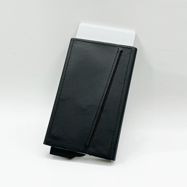 MAG CARD - RFID & NFC Blocking Magnetic Aluminium Card Holder