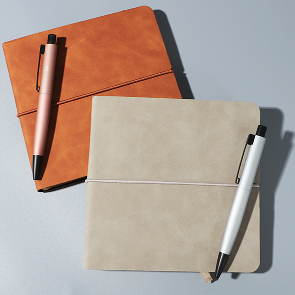 COZY NOTE - Elegant A6 Notebook with 120 Sheets and Document Pocket