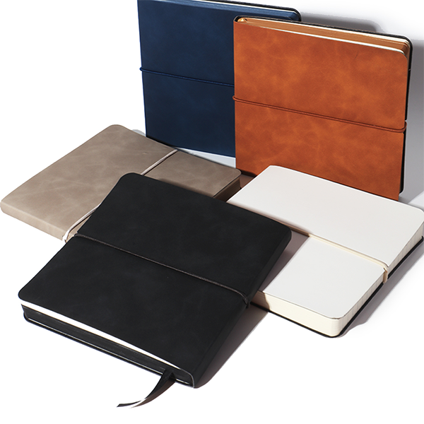 COZY NOTE - Elegant A6 Notebook with 120 Sheets and Document Pocket