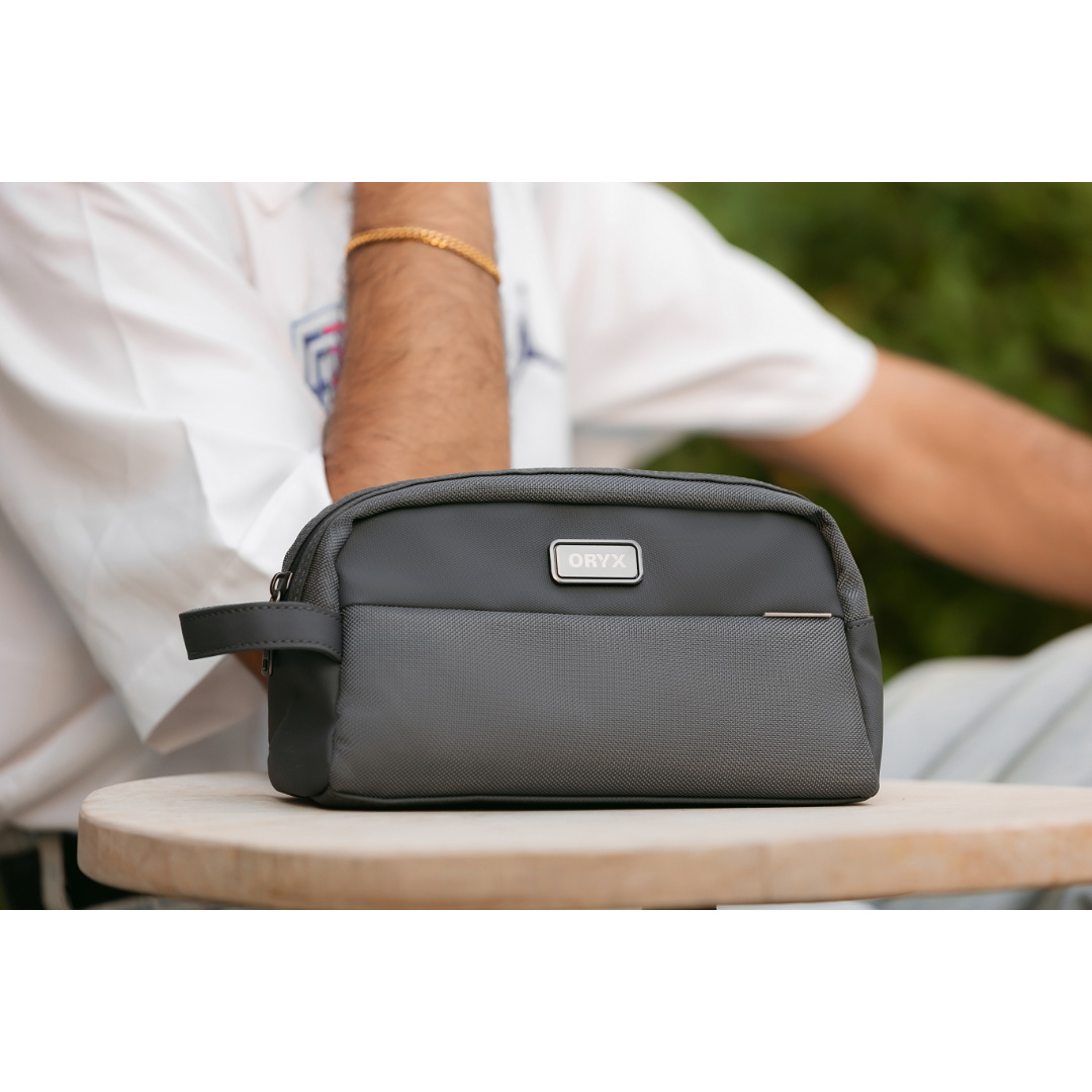O-Pouch Modern Essentials Bag