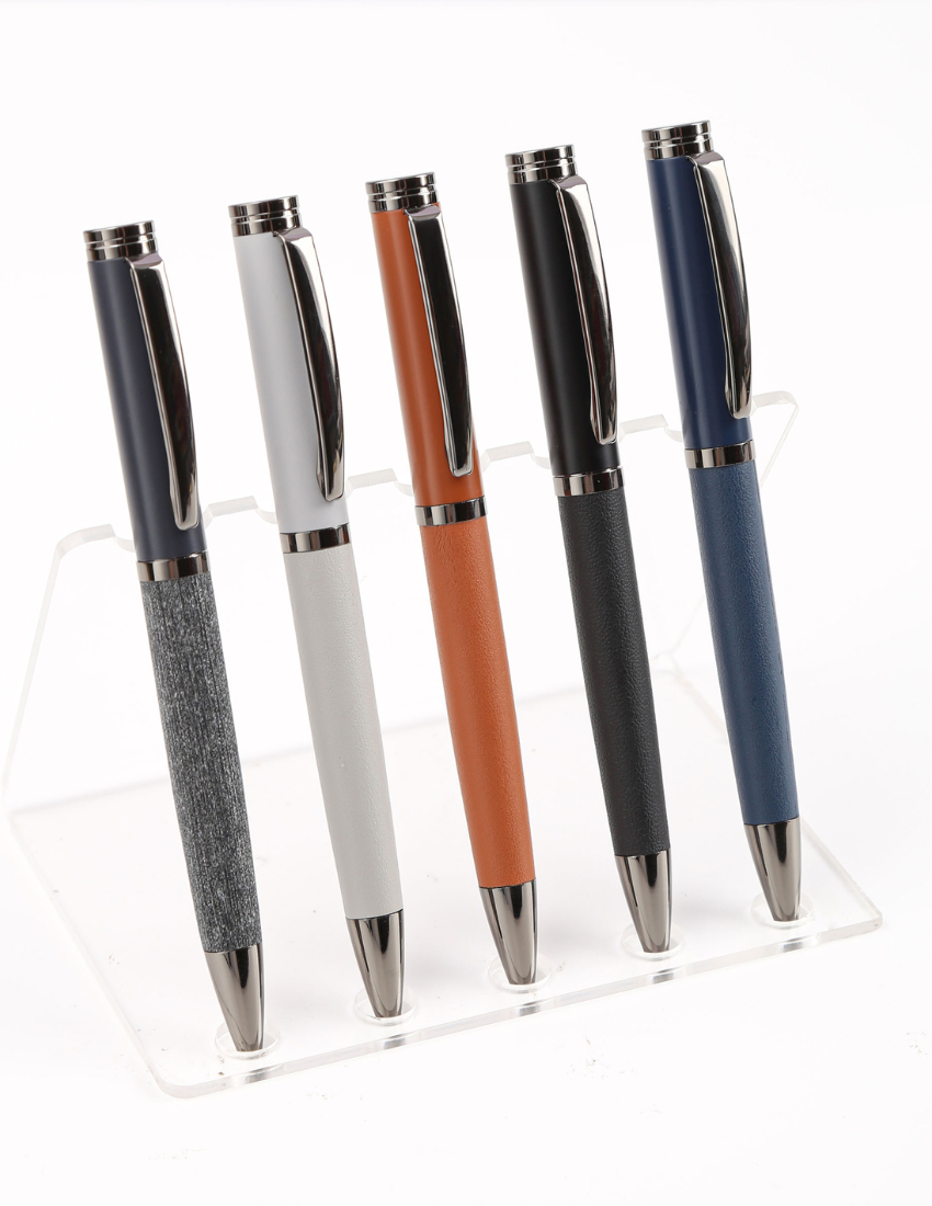 DELUXE PEN - Classy Metal Pen with PU Cover for a Luxurious Writing Experience