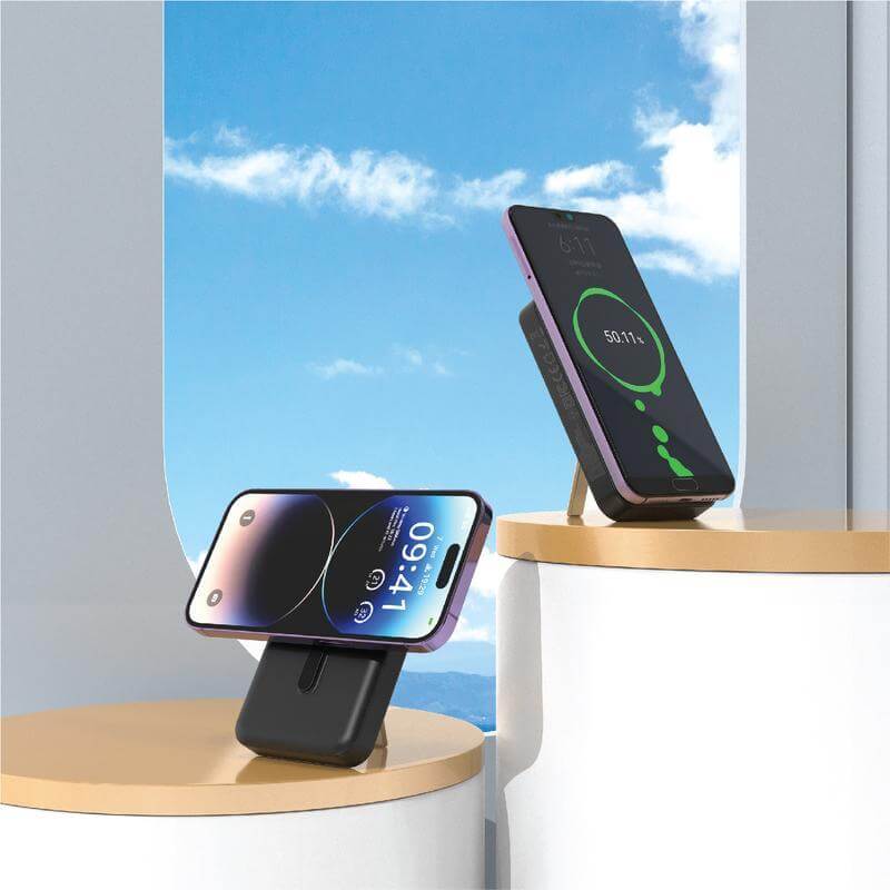 10000mAh Mag Wireless Powerbank with Inbuilt Cables- memorii