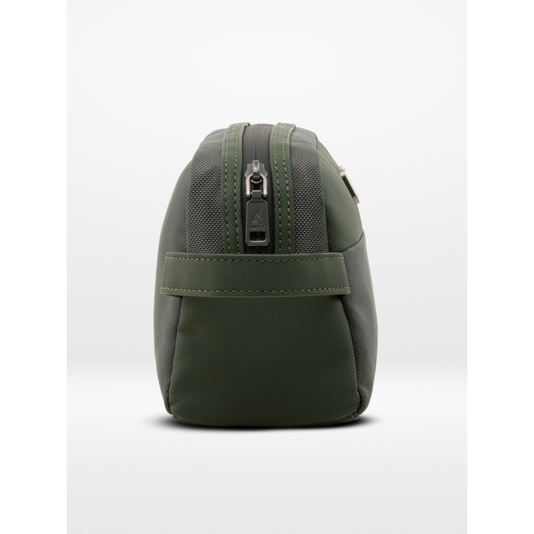 O-Pouch Modern Essentials Bag