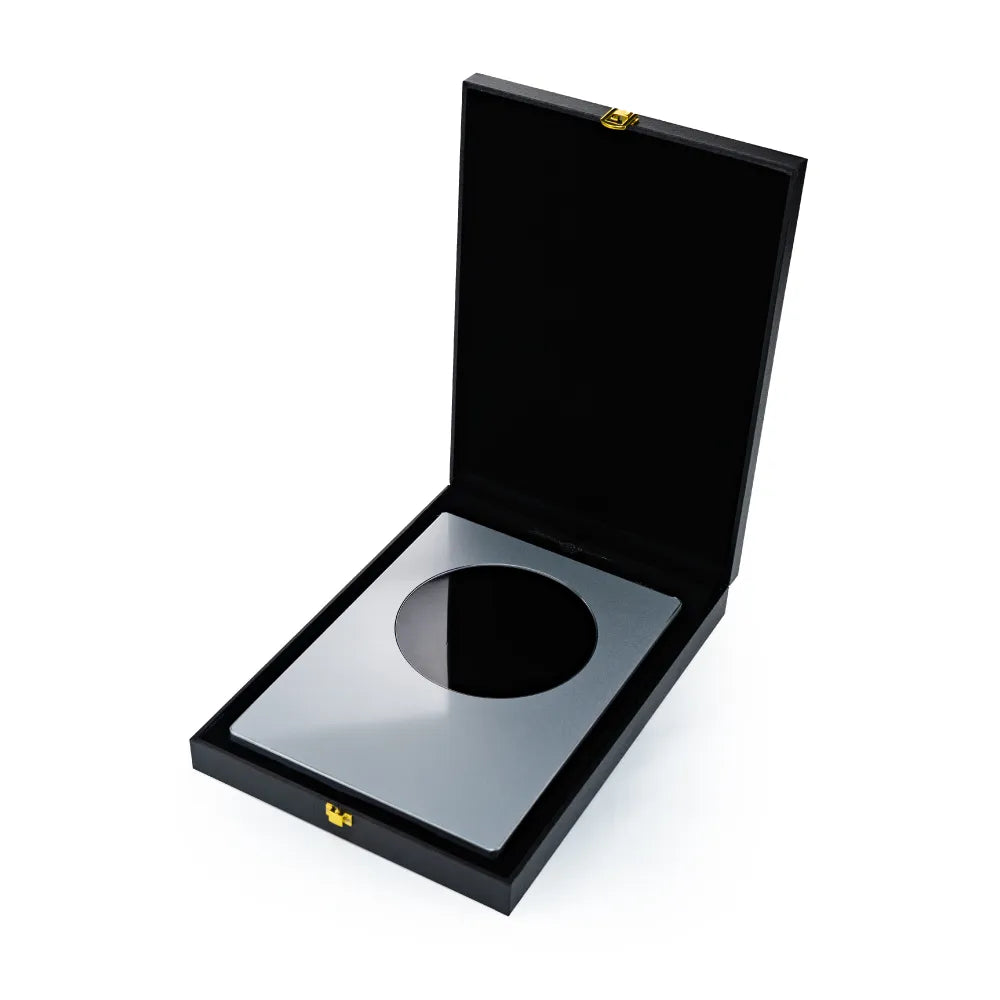 A4 Aluminum Award Plaques with Round Colored Plate and Stand