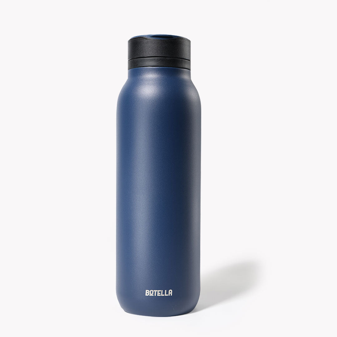 BOTELLA PRO - 900ml Multi-Functional Drink Bottle with Magnetic Phone Loop