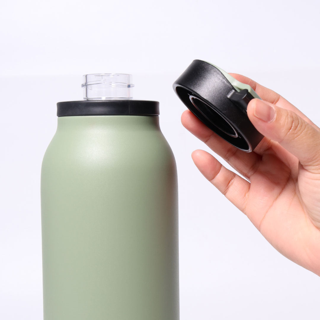 BOTELLA PRO - 900ml Multi-Functional Drink Bottle with Magnetic Phone Loop