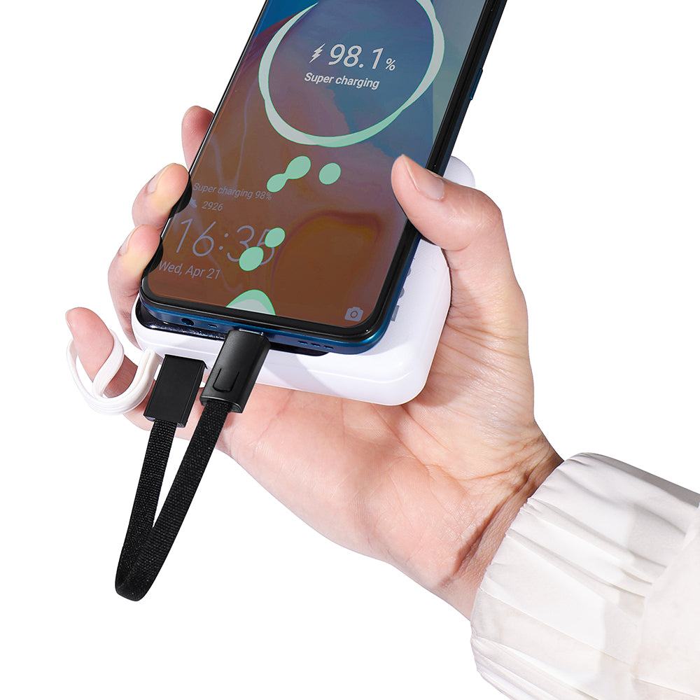 KEYHOLE – Compact Zinc Alloy USB-C to USB-C Cable with 60W Fast Charging, Data Transfer & Stylish Keychain Design