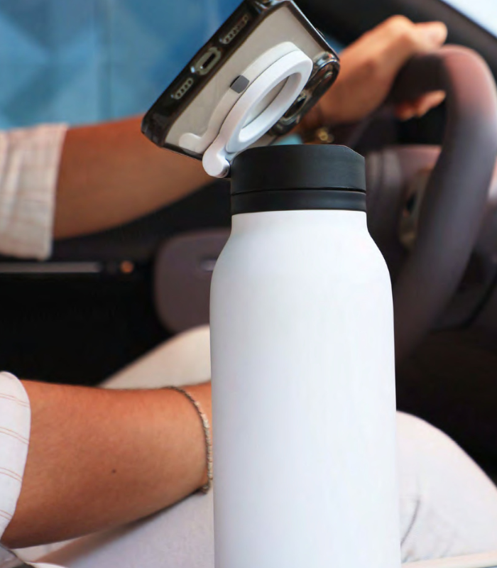BOTELLA PRO - 900ml Multi-Functional Drink Bottle with Magnetic Phone Loop