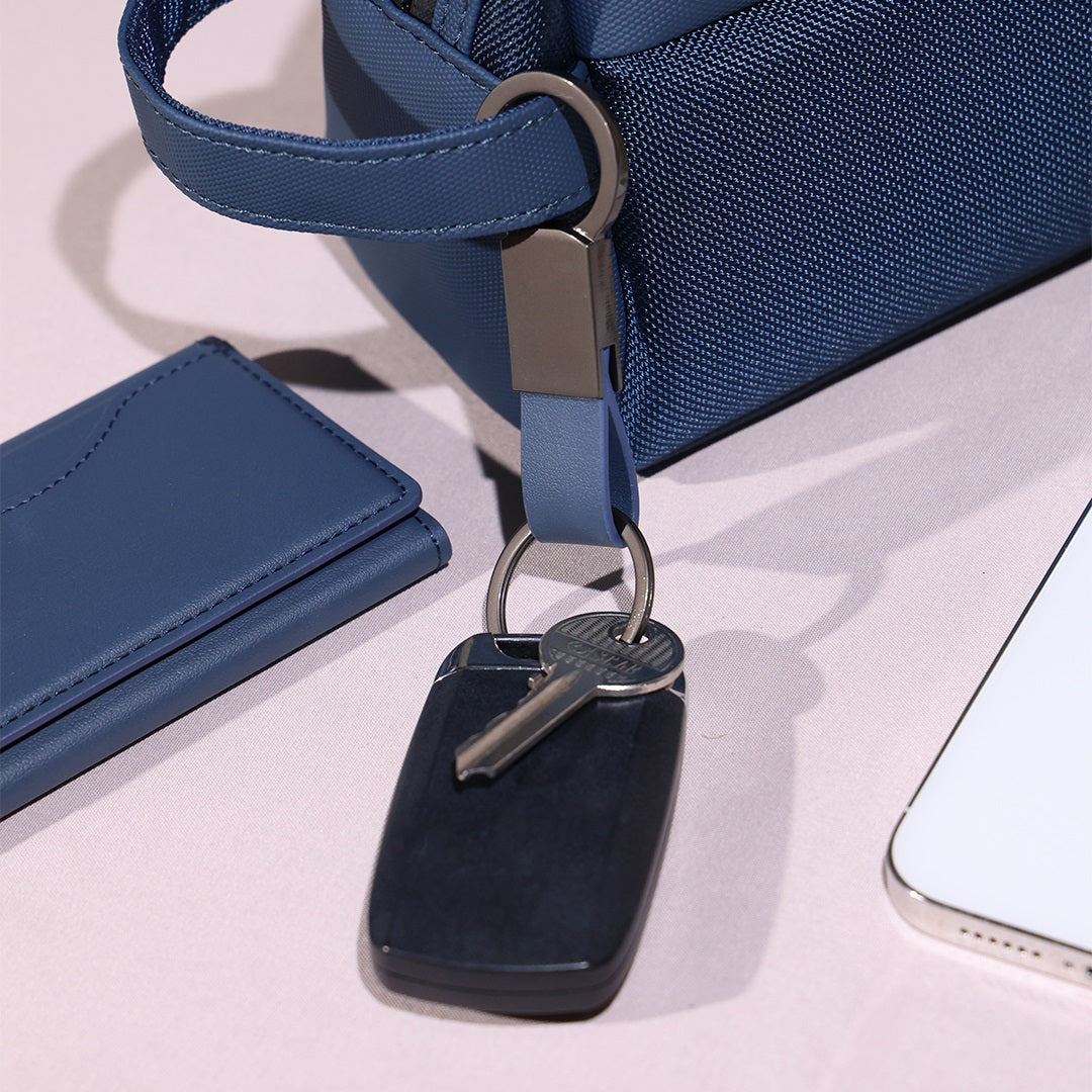 KEY KEEPER – Elegant PU Leather & Metal Durable Keychain with Sleek Design