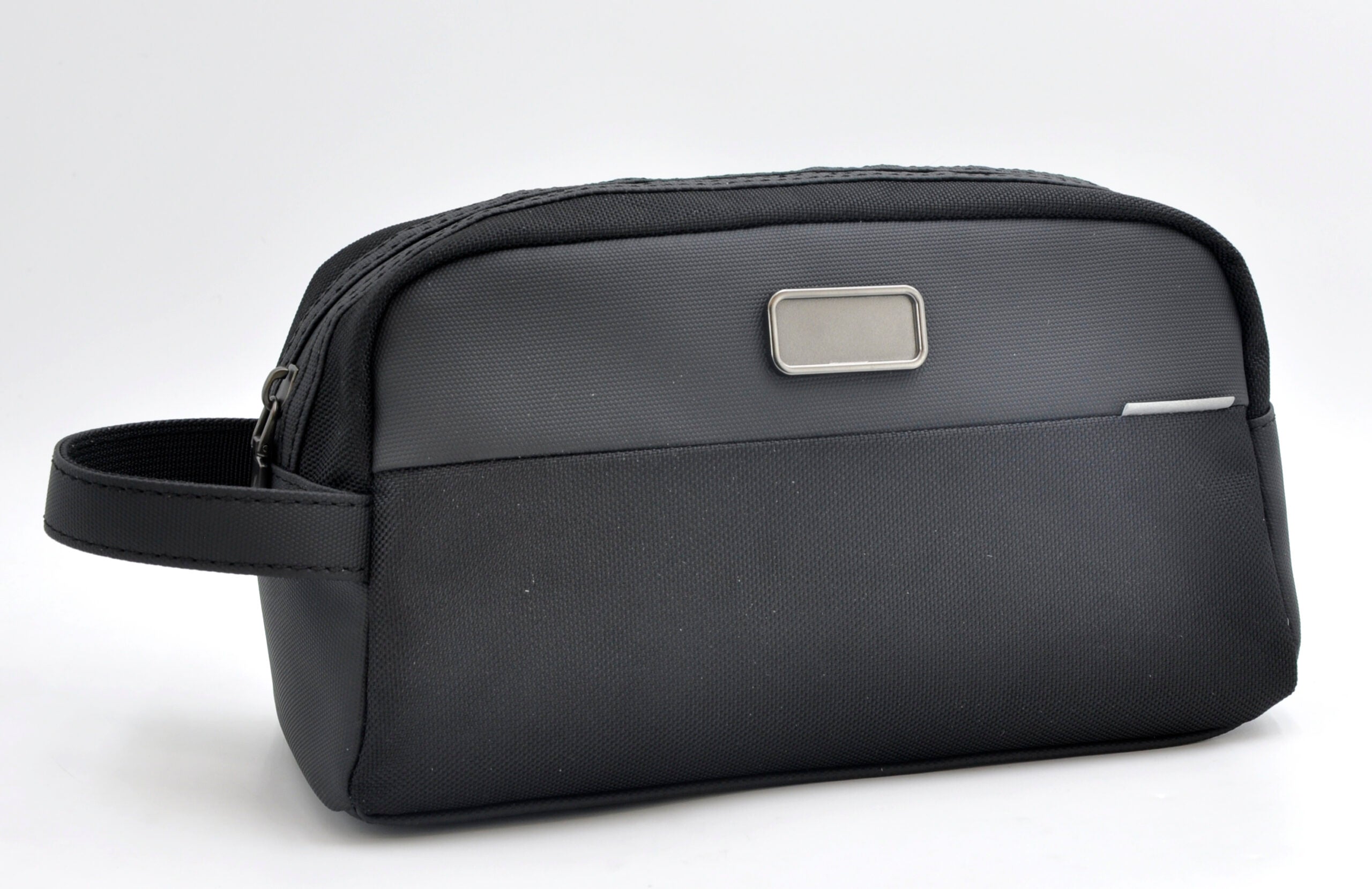 O-Pouch Modern Essentials Bag