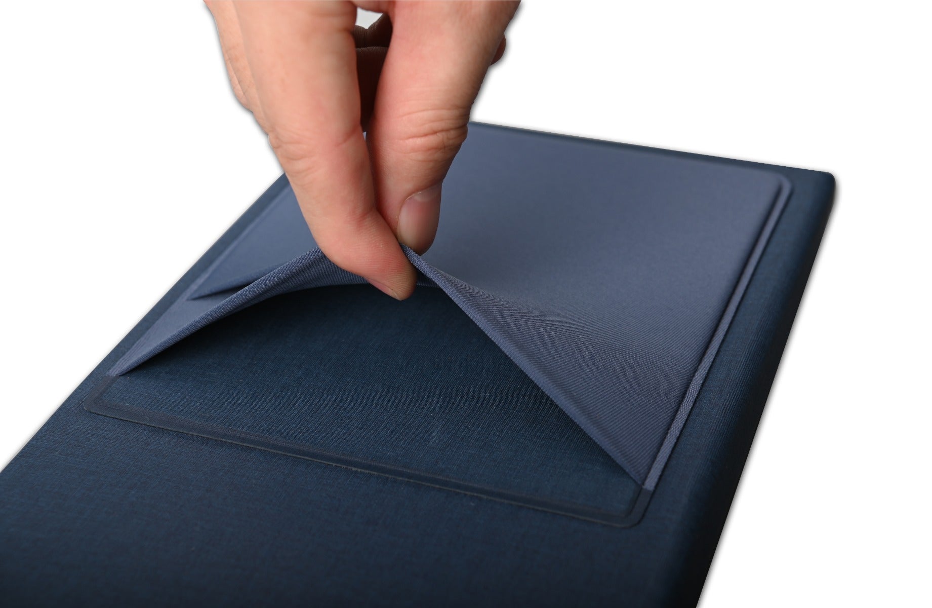 SIMPLE NOTE - A5 Linen Notebook with Lycra Pockets and Pen Holder